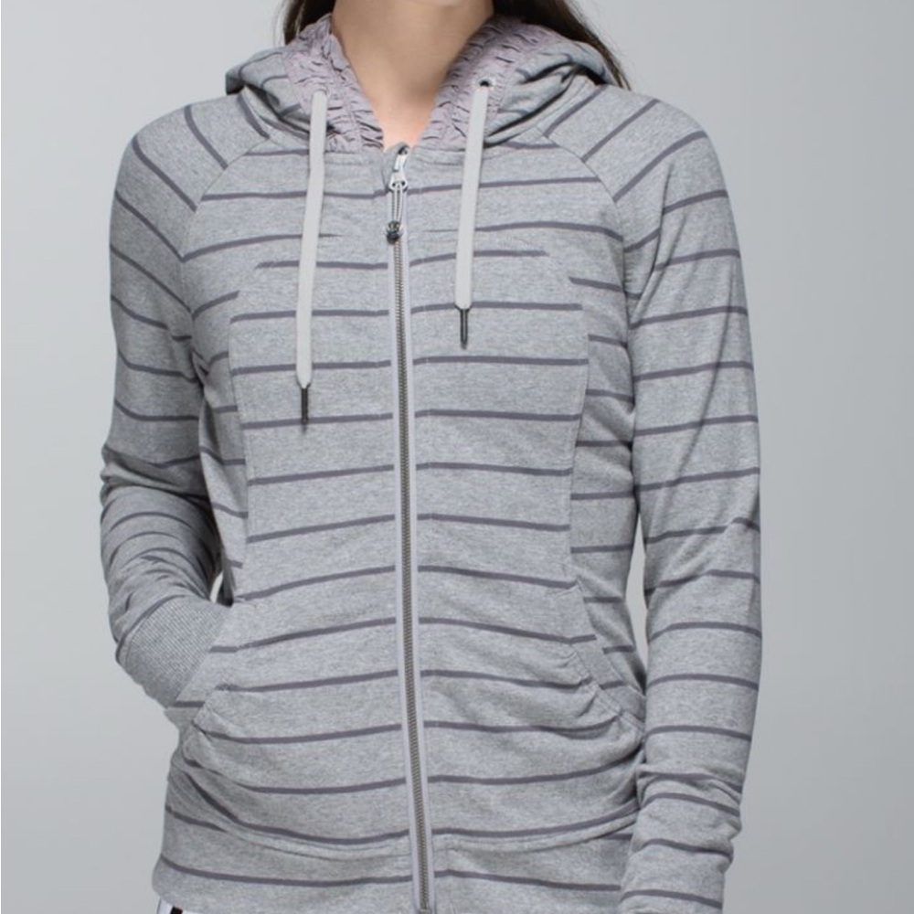 Lululemon Movement Jacket
Cayman Stripe Heathered Medium Grey / Ambient Grey
